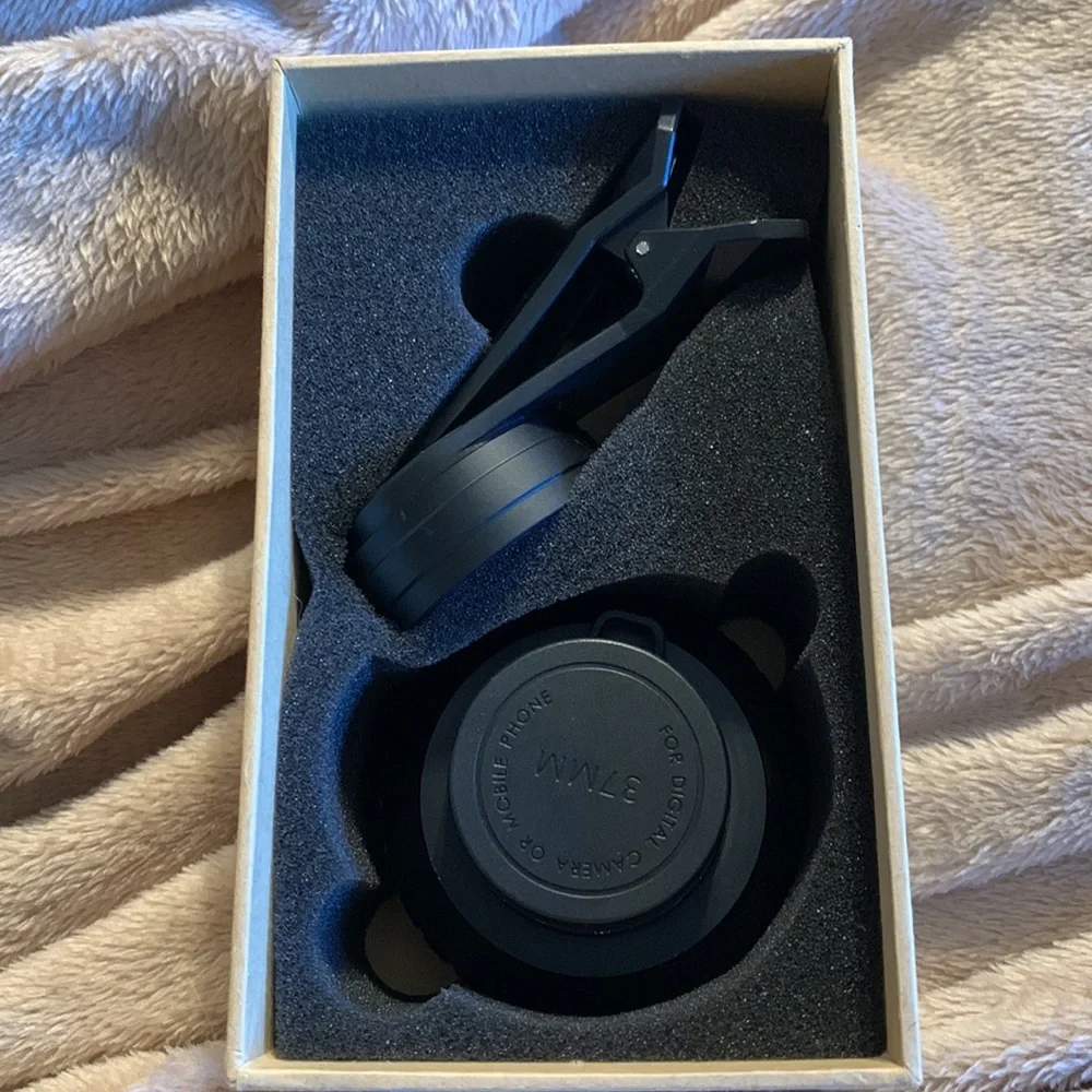 Aukey 2 in 1 wide angle lens/macro lens
